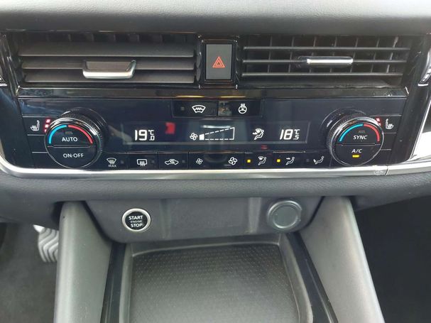 Nissan Qashqai 1.3 DIG-T N-CONNECTA 103 kW image number 15