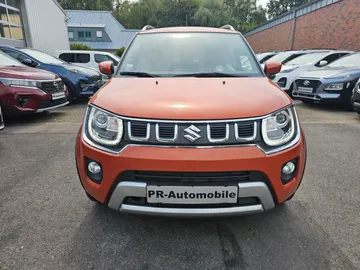 Car image 3