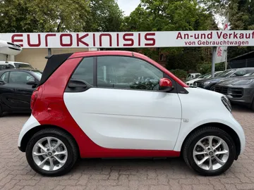 Car image 33