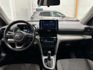 Car image 12