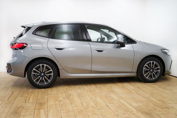 BMW 220i Active Tourer 125 kW image number 8