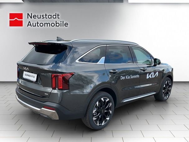 Kia Sorento 2.2 CRDi Platinum AWD 142 kW image number 3