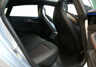 Car image 33