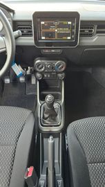 Car image 14