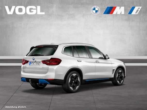 BMW iX3 210 kW image number 2