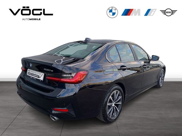 BMW 330 e M xDrive 215 kW image number 4