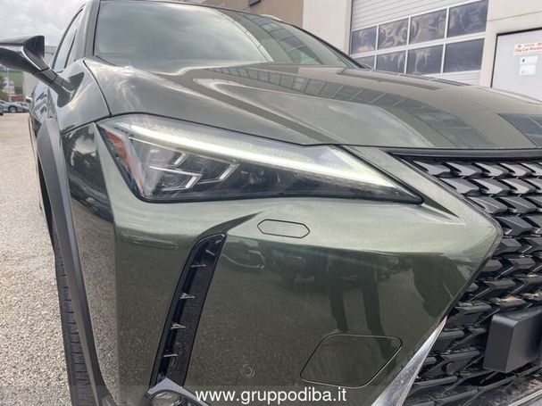 Lexus UX 250h 135 kW image number 10