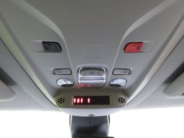 Car image 33