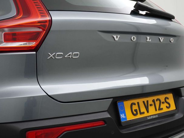 Volvo XC40 T3 Momentum 115 kW image number 7