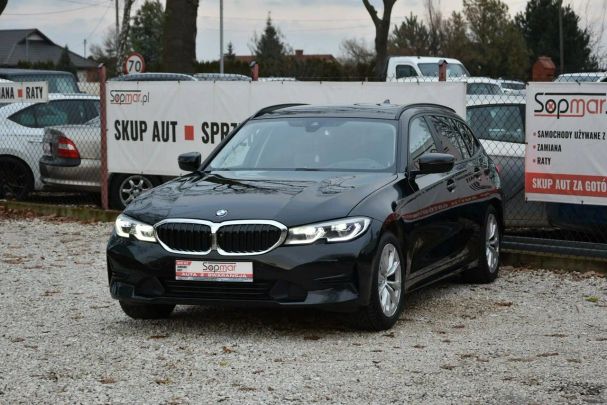 BMW 320d Touring Luxury Line 140 kW image number 1