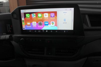 Car image 37