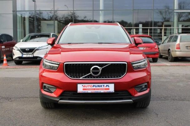 Volvo XC40 140 kW image number 3