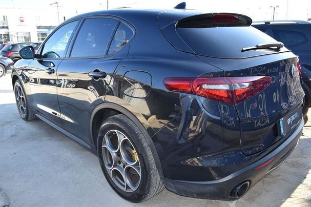 Alfa Romeo Stelvio 2.2 Diesel AT8 Q4 140 kW image number 6