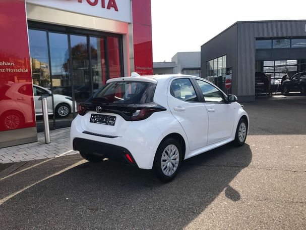 Toyota Yaris 1.0 Comfort 53 kW image number 4