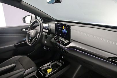 Car image 45