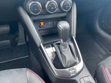 Car image 14