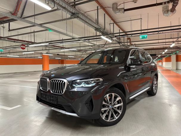 BMW X3 sDrive 180 kW image number 2