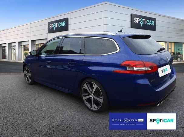 Peugeot 308 SW GT 1.6 e 225 165 kW image number 5