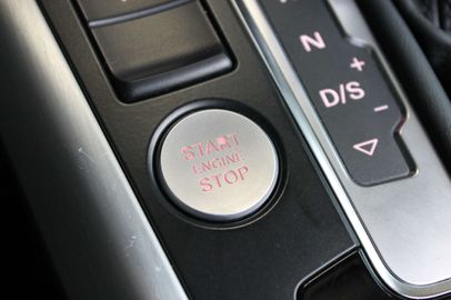 Car image 37