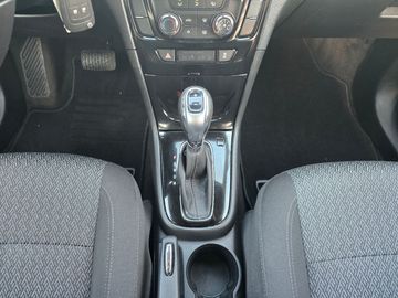 Car image 23