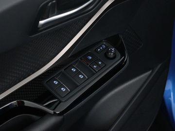 Car image 30