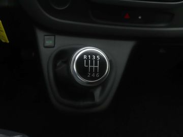 Car image 35