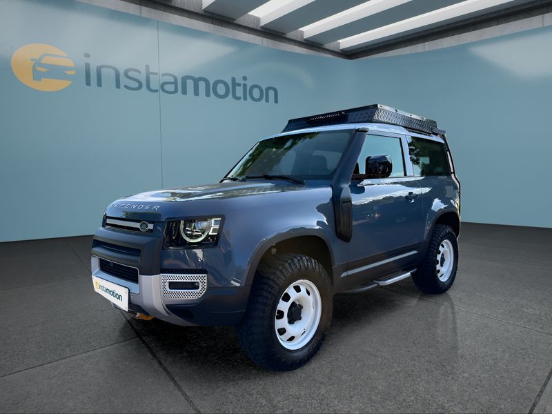 Land Rover Defender 183