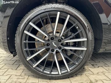 Car image 46