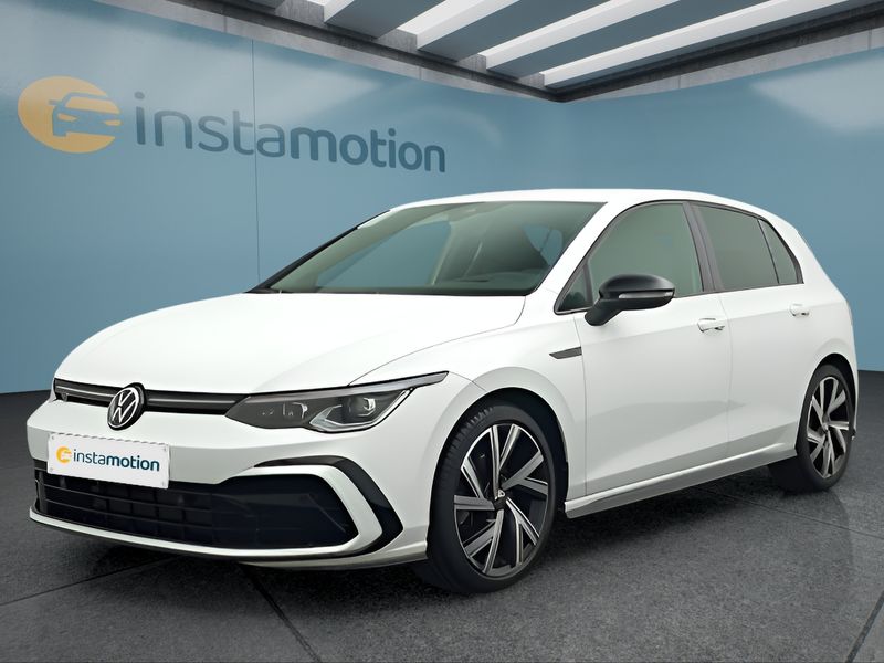Volkswagen Golf 8 2.0