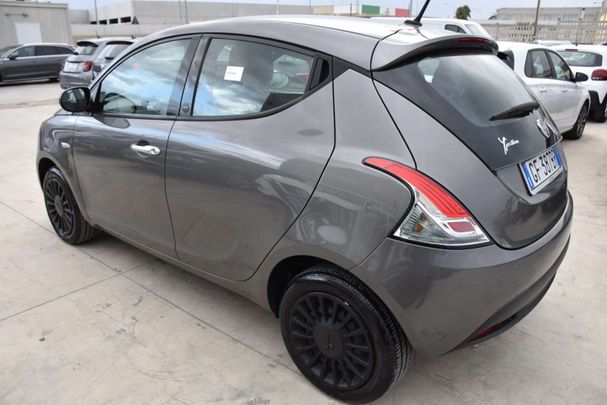 Lancia Ypsilon 51 kW image number 6