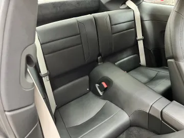 Car image 35