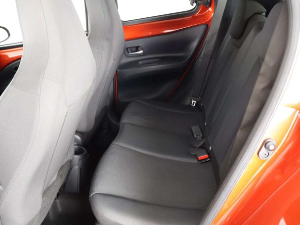 Toyota Aygo X VVT-i 53 kW image number 12