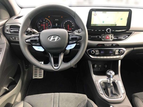 Hyundai i30 2.0 T-GDI N Performance 206 kW image number 2