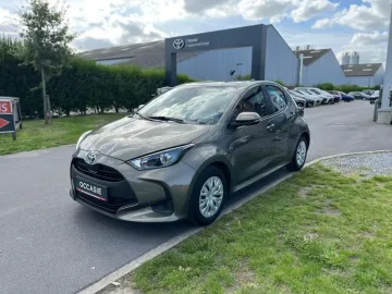 Car image 22