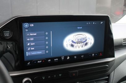 Car image 37