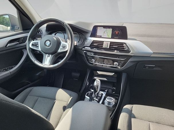 BMW X3 xDrive20d Advantage 140 kW image number 3