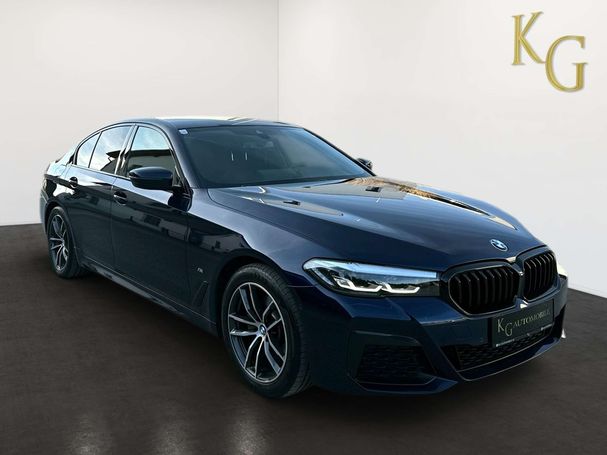 BMW 520d xDrive 140 kW image number 11