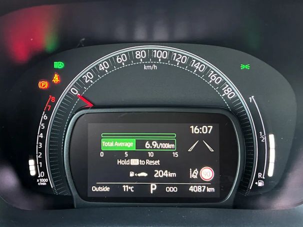 Toyota Aygo X 53 kW image number 34