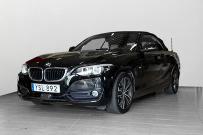 Car image 27