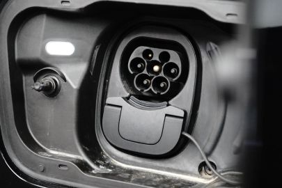 Car image 28