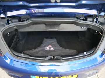 Car image 38