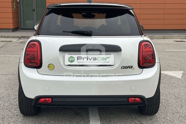 Mini Cooper SE Resolute 135 kW image number 6