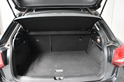 Car image 45