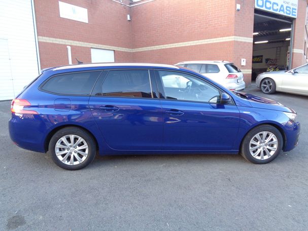 Peugeot 308 SW BlueHDi 75 kW image number 5