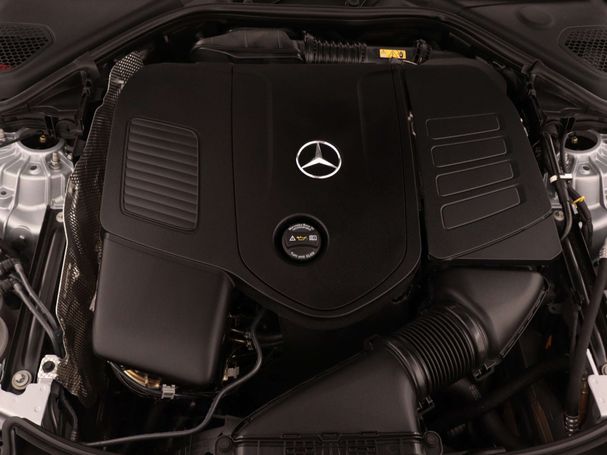 Mercedes-Benz E 300 e T 230 kW image number 39