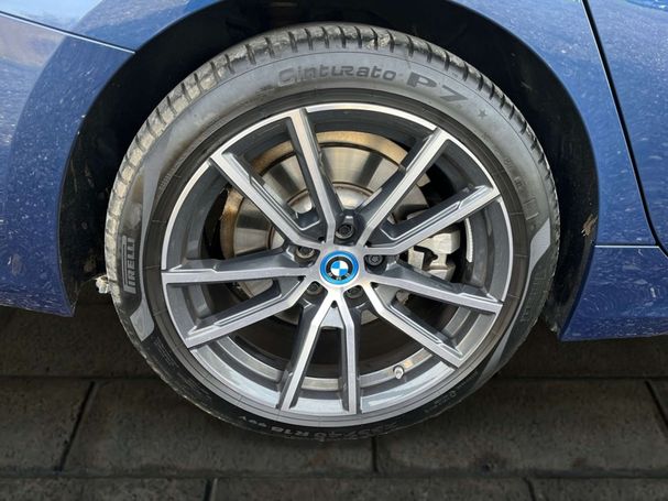 BMW 330e Touring Sport Line 215 kW image number 7