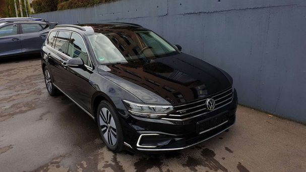 Volkswagen Passat GTE 1.4 TSI DSG 160 kW image number 2