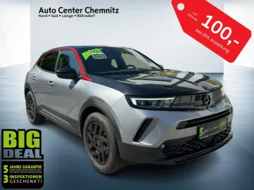 Car image 3