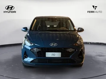 Car image 4