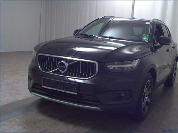 Volvo XC40 D4 AWD Inscription 140 kW image number 1